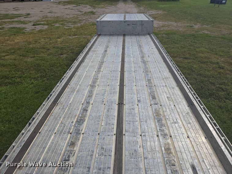 image for item EB1039 2016 Trail King TK80AACS-40 drop deck equipment trailer