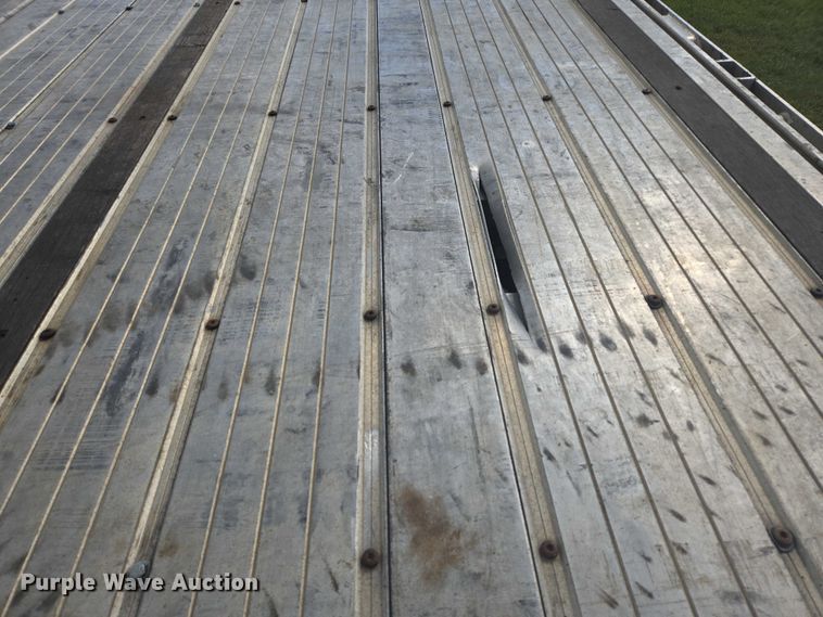 image for item EB1039 2016 Trail King TK80AACS-40 drop deck equipment trailer