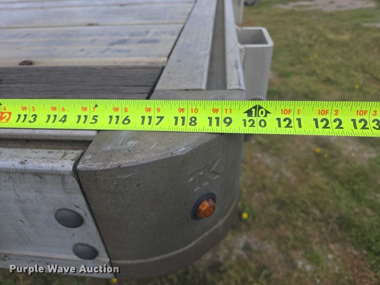 image for item EB1039 2016 Trail King TK80AACS-40 drop deck equipment trailer