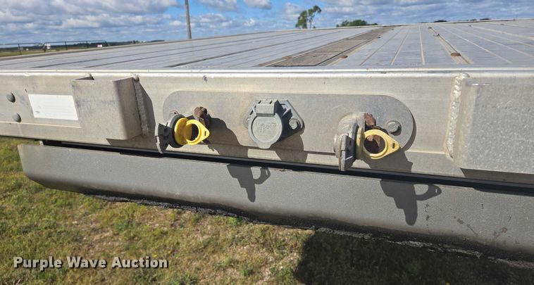 image for item EB1039 2016 Trail King TK80AACS-40 drop deck equipment trailer