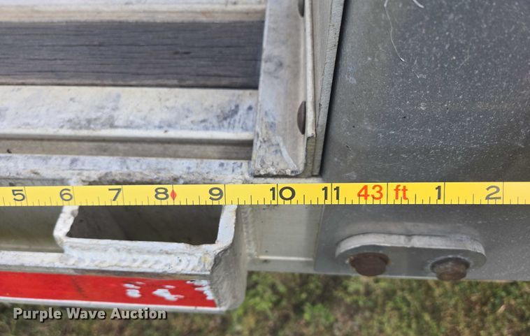 image for item EB1039 2016 Trail King TK80AACS-40 drop deck equipment trailer