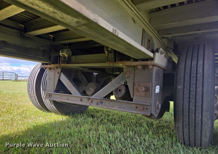 image for item EB1039 2016 Trail King TK80AACS-40 drop deck equipment trailer