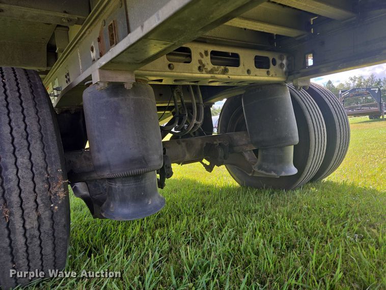 image for item EB1039 2016 Trail King TK80AACS-40 drop deck equipment trailer