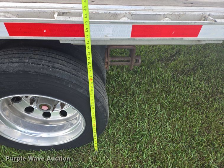 image for item EB1039 2016 Trail King TK80AACS-40 drop deck equipment trailer