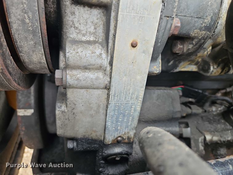 image for item EB8316 1997 Kenworth T600 semi truck