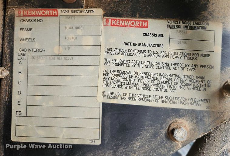 image for item EB8316 1997 Kenworth T600 semi truck