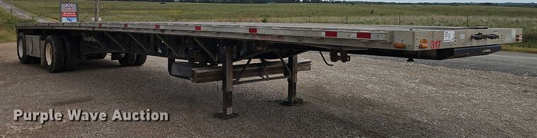 image for item EB8317 2000 Transcraft flatbed trailer