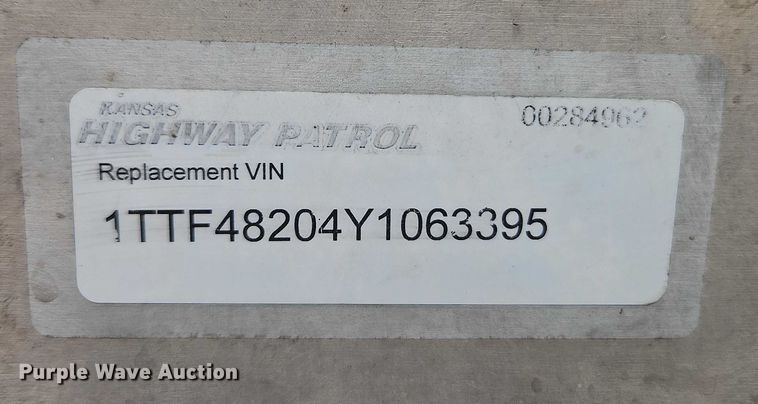 image for item EB8317 2000 Transcraft flatbed trailer