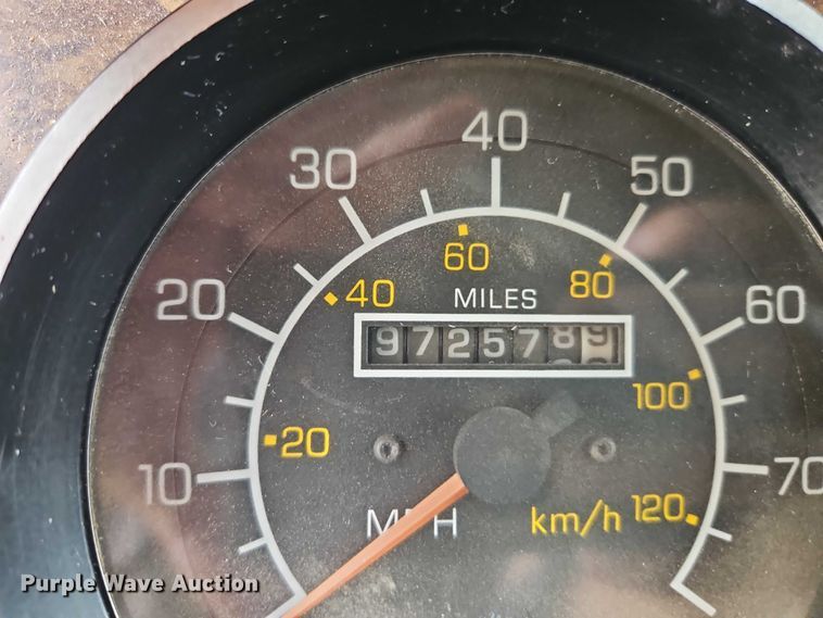 image for item EB8318 1996 Kenworth T600 semi truck