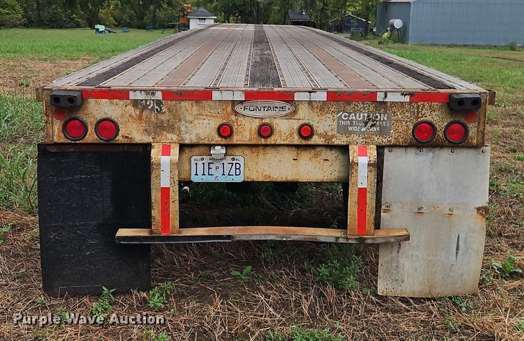 image for item EB8337 1996 Fontaine LFTW-5-8048WSAWK flatbed trailer