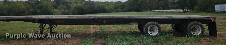 image for item EB8337 1996 Fontaine LFTW-5-8048WSAWK flatbed trailer