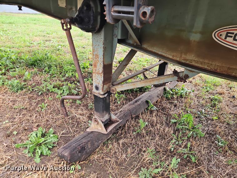 image for item EB8337 1996 Fontaine LFTW-5-8048WSAWK flatbed trailer
