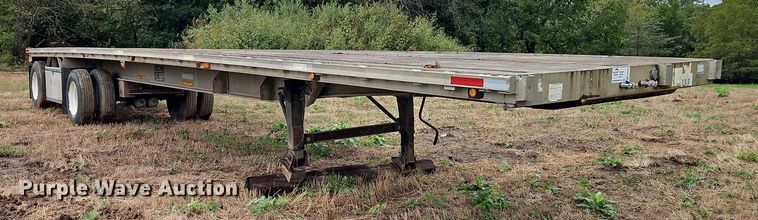 image for item EB8339 1987 Ravens Metal Products Inc 144556 flatbed trailer