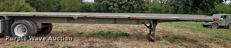 image for item EB8339 1987 Ravens Metal Products Inc 144556 flatbed trailer