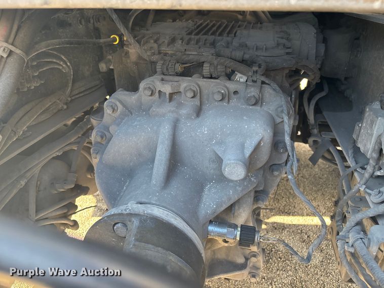 image for item EC3808 2017 Volvo VNM semi truck