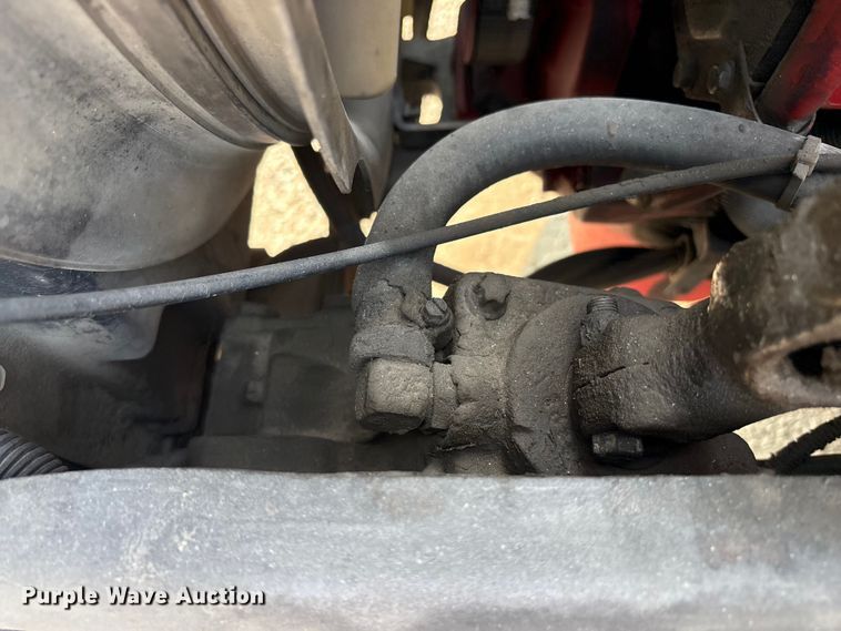 image for item EC4404 2007 Mack CL733 semi truck