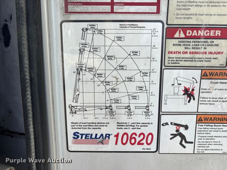 image for item EC4405 2006 Ford F650 Super Duty utility / service truck