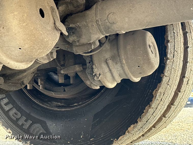 image for item EC4405 2006 Ford F650 Super Duty utility / service truck