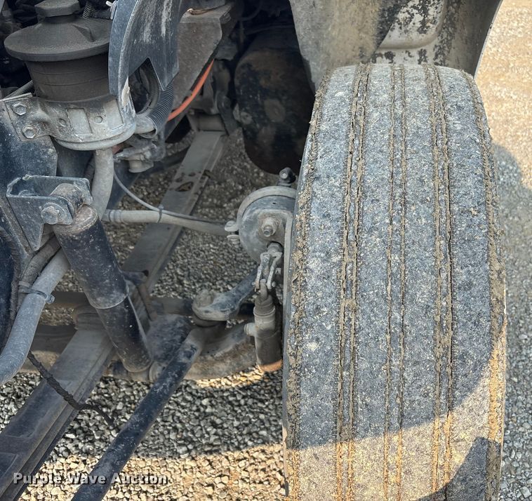 image for item EC4405 2006 Ford F650 Super Duty utility / service truck