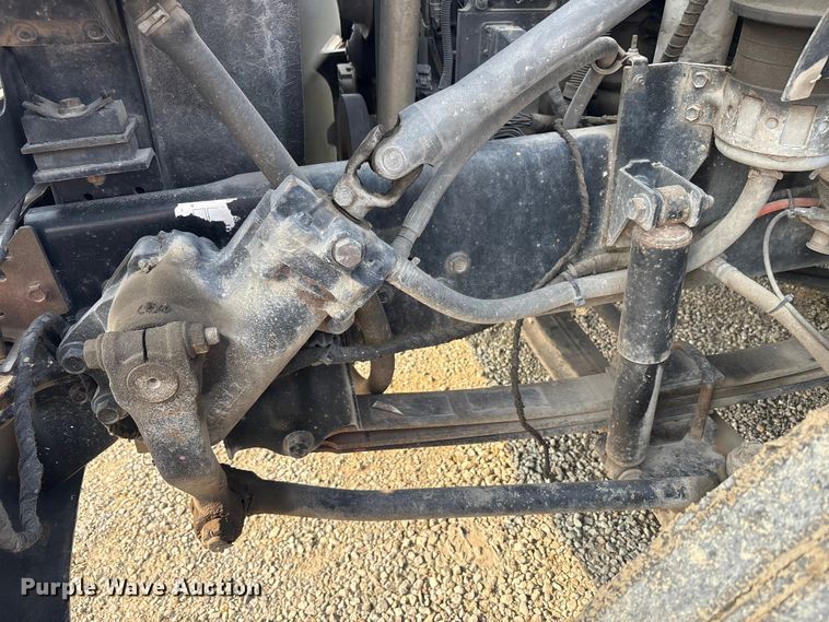 image for item EC4405 2006 Ford F650 Super Duty utility / service truck