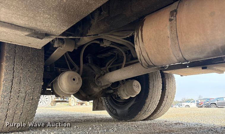 image for item EC4405 2006 Ford F650 Super Duty utility / service truck