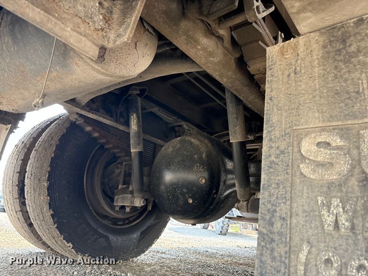 image for item EC4405 2006 Ford F650 Super Duty utility / service truck