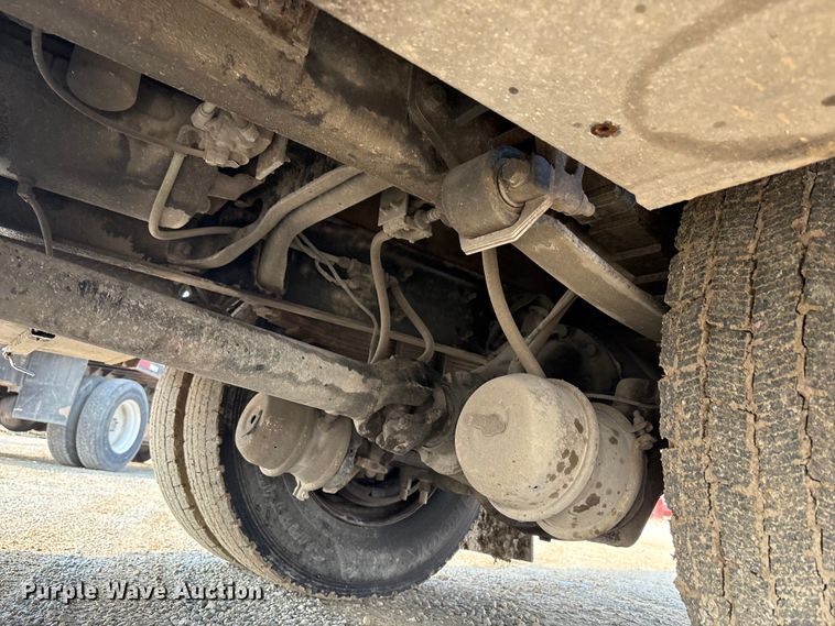 image for item EC4405 2006 Ford F650 Super Duty utility / service truck