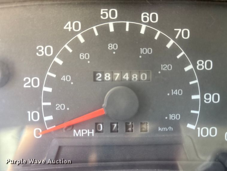 image for item EC4405 2006 Ford F650 Super Duty utility / service truck