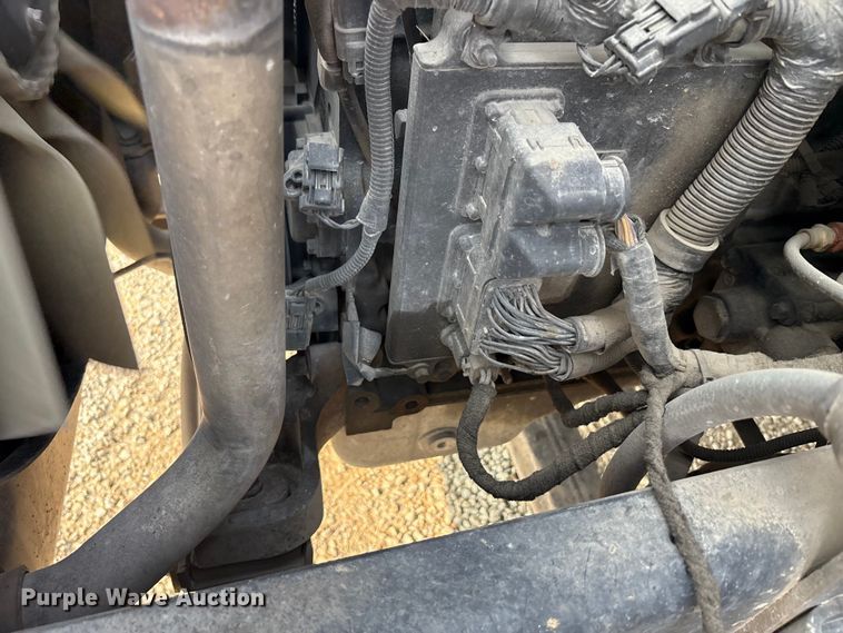 image for item EC4405 2006 Ford F650 Super Duty utility / service truck