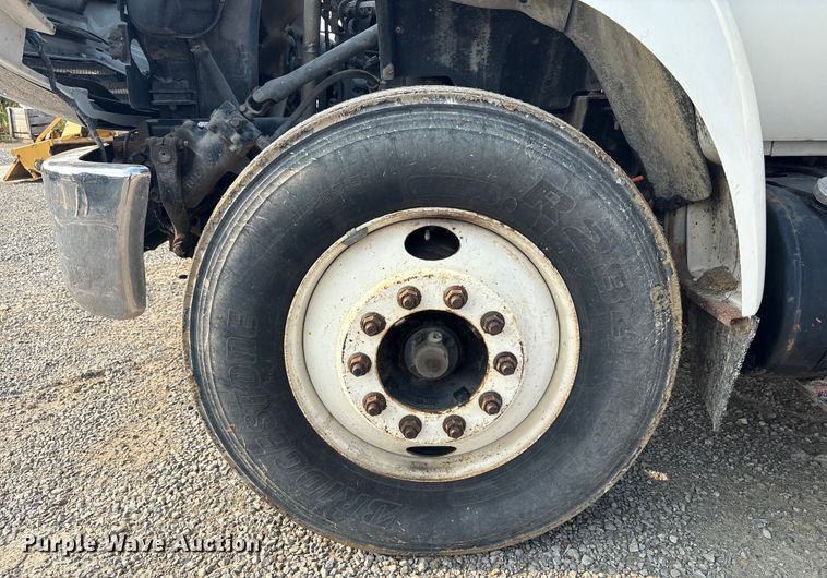 image for item EC4405 2006 Ford F650 Super Duty utility / service truck