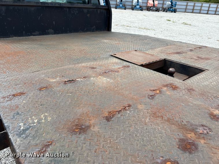 image for item EC4420 2012 Ford F450 Super Duty XL flatbed truck