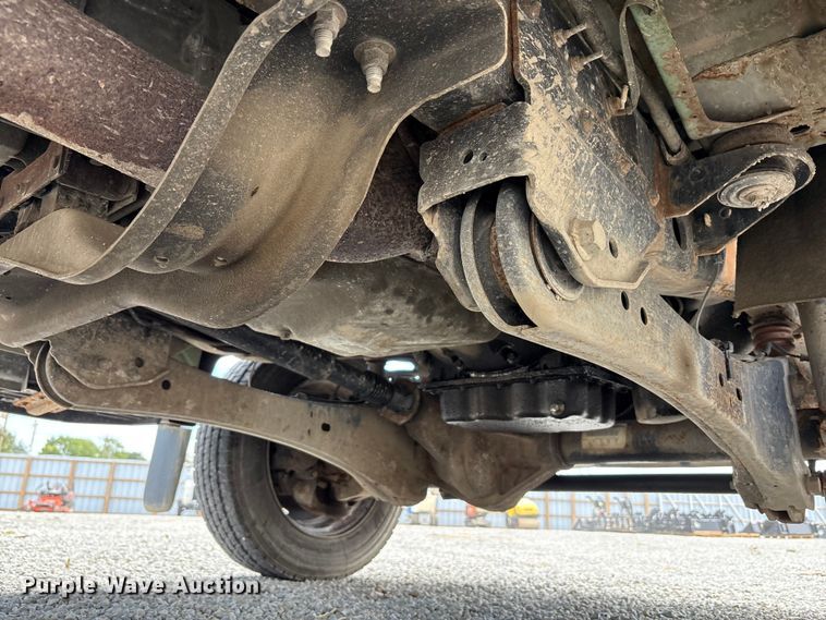 image for item EC4420 2012 Ford F450 Super Duty XL flatbed truck