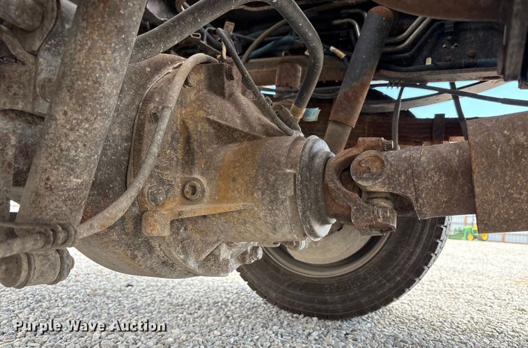 image for item EC4420 2012 Ford F450 Super Duty XL flatbed truck