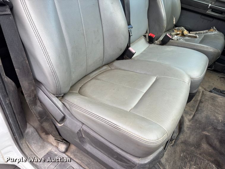 image for item EC4420 2012 Ford F450 Super Duty XL flatbed truck