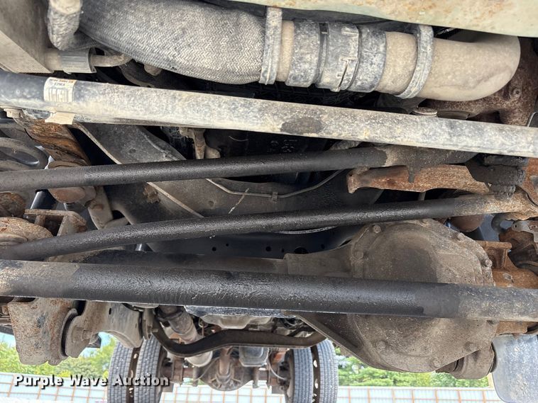 image for item EC4420 2012 Ford F450 Super Duty XL flatbed truck