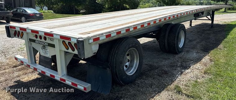 image for item ED4378 2016 Benson flatbed trailer