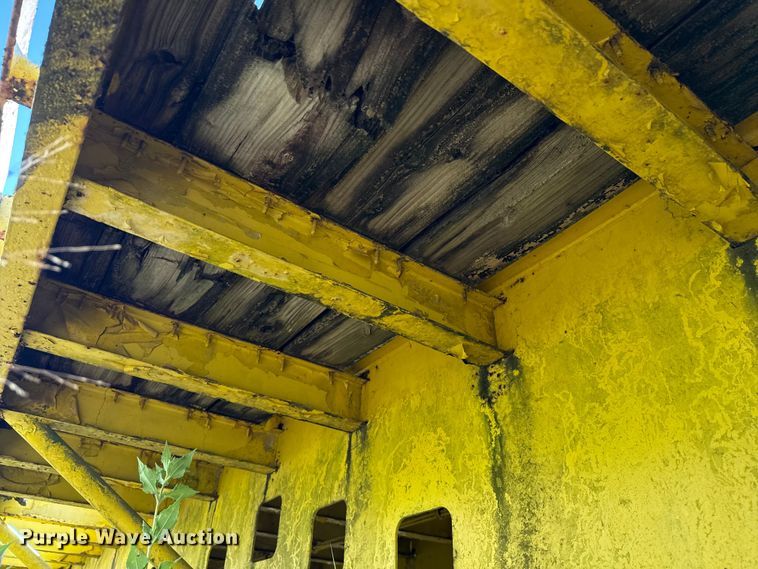 image for item ED5889 1998 Kalyn Siebert KDP-80 drop deck trailer