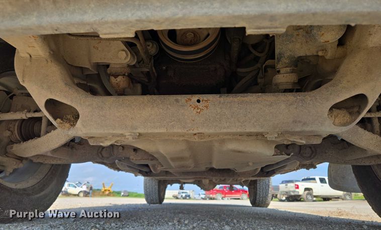 image for item EF1809 2006 GMC Sierra1500 SL  pickup truck