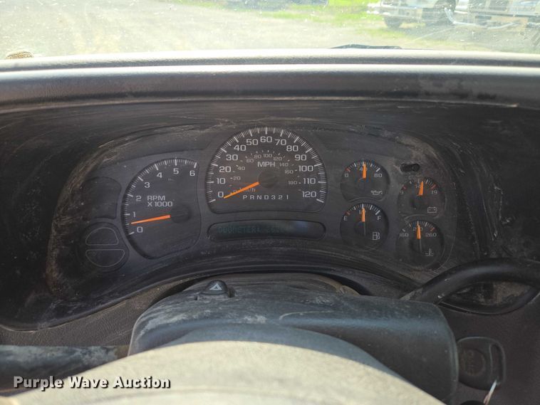 image for item EF1809 2006 GMC Sierra1500 SL  pickup truck