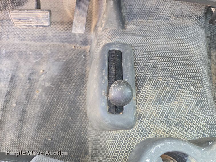 image for item EF1809 2006 GMC Sierra1500 SL  pickup truck