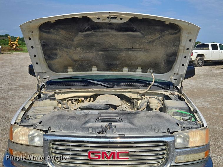 image for item EF1809 2006 GMC Sierra1500 SL  pickup truck
