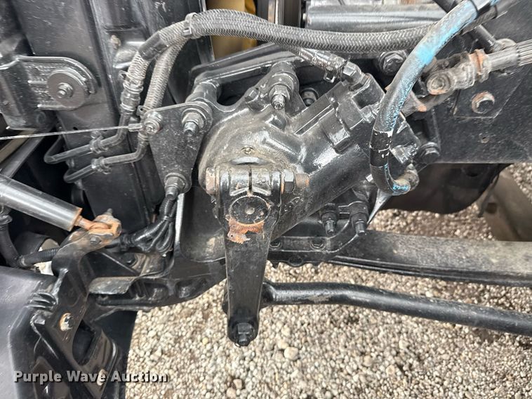 image for item EG5917 2013 Peterbilt 587 semi truck