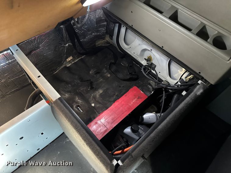 image for item EH7475 2016 International ProStar Plus semi truck