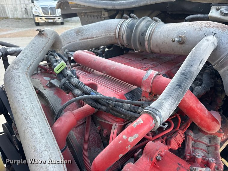 image for item EH7475 2016 International ProStar Plus semi truck