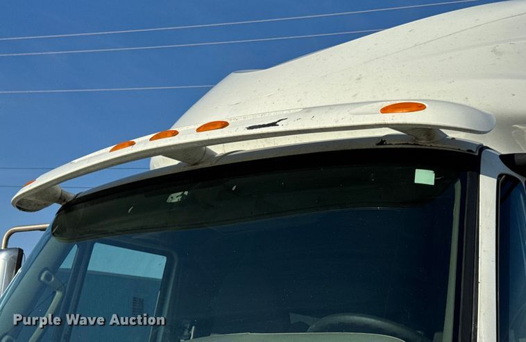 image for item EH7476 2016 International ProStar Plus semi truck