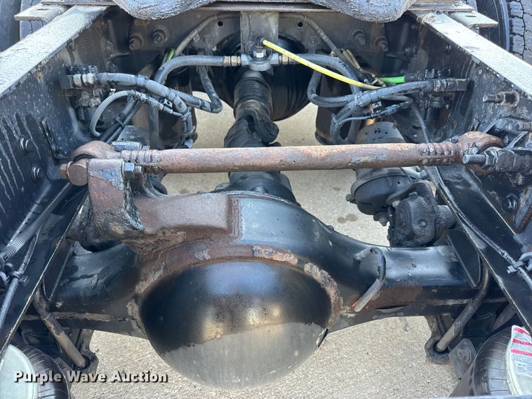 image for item EH7476 2016 International ProStar Plus semi truck