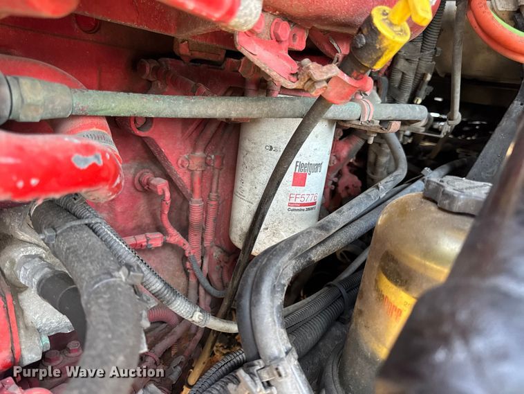 image for item EH7476 2016 International ProStar Plus semi truck