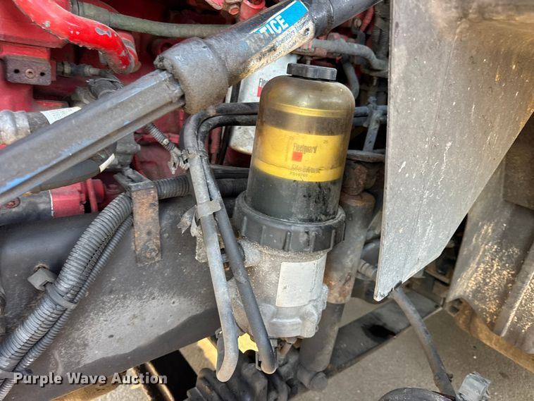 image for item EH7476 2016 International ProStar Plus semi truck