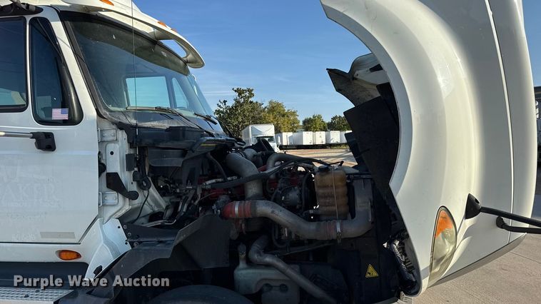 image for item EH7476 2016 International ProStar Plus semi truck
