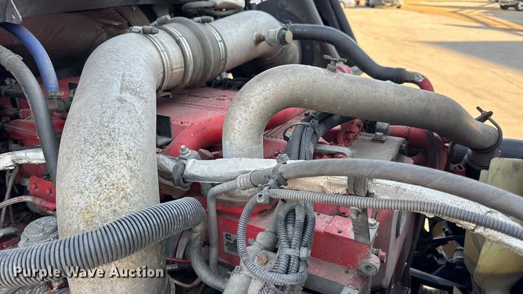 image for item EH7476 2016 International ProStar Plus semi truck